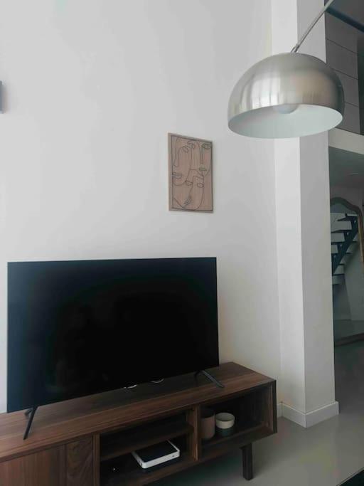 Apartamento Guadalquivir Севілья Екстер'єр фото