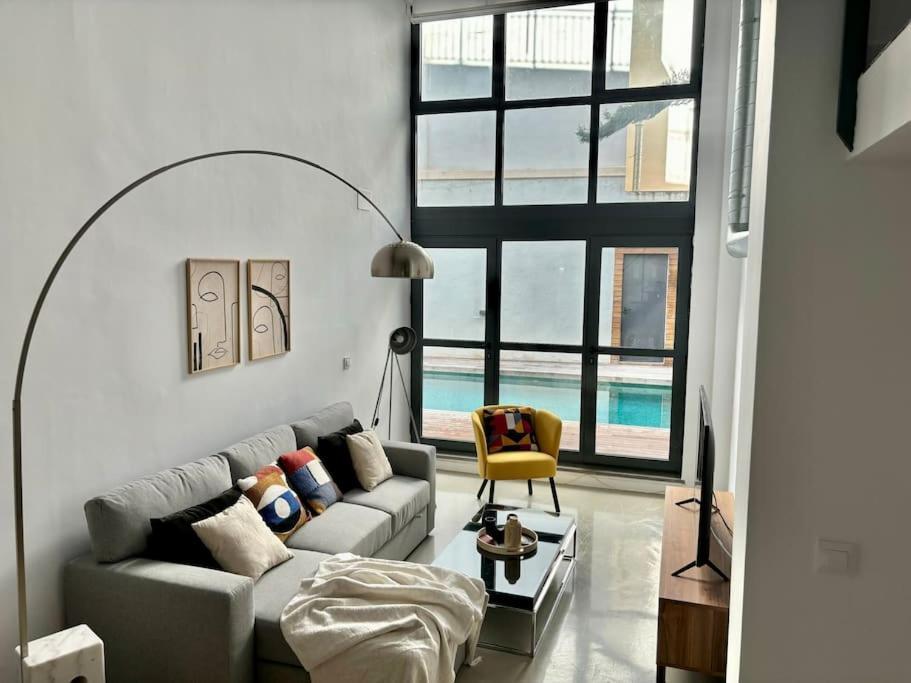 Apartamento Guadalquivir Севілья Екстер'єр фото